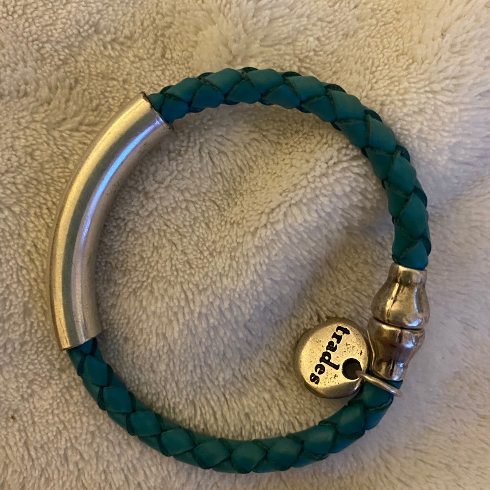 Turquoise and silver bracelet